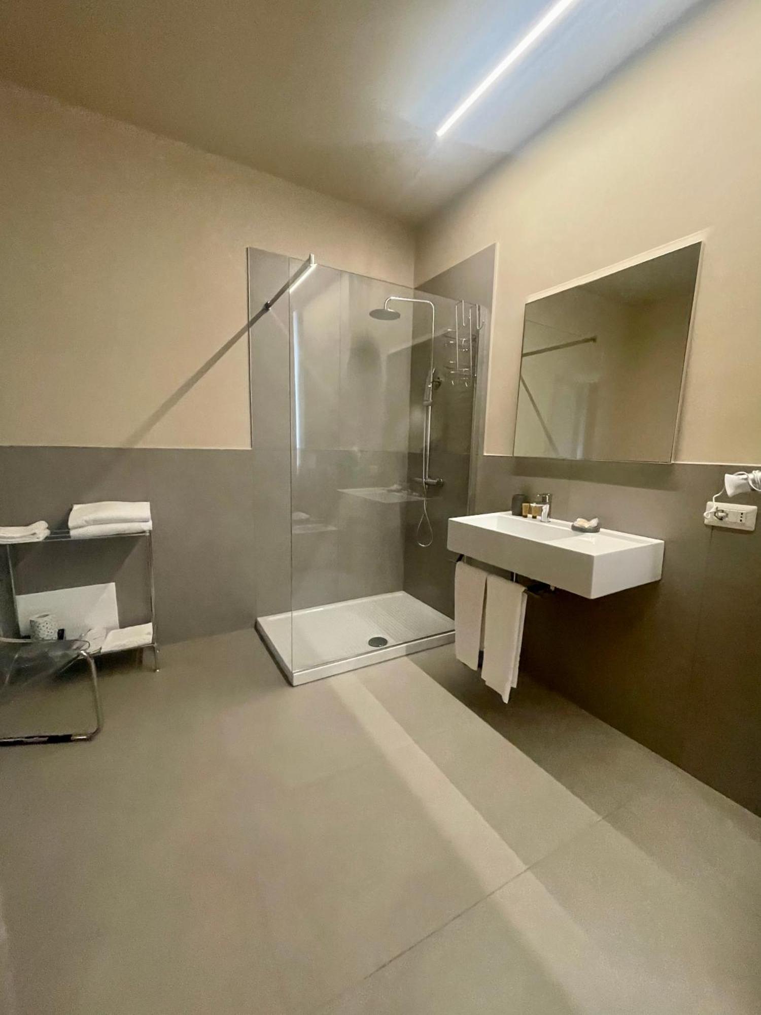 Palazzo Frigo Aparthotel Montefiascone Room photo