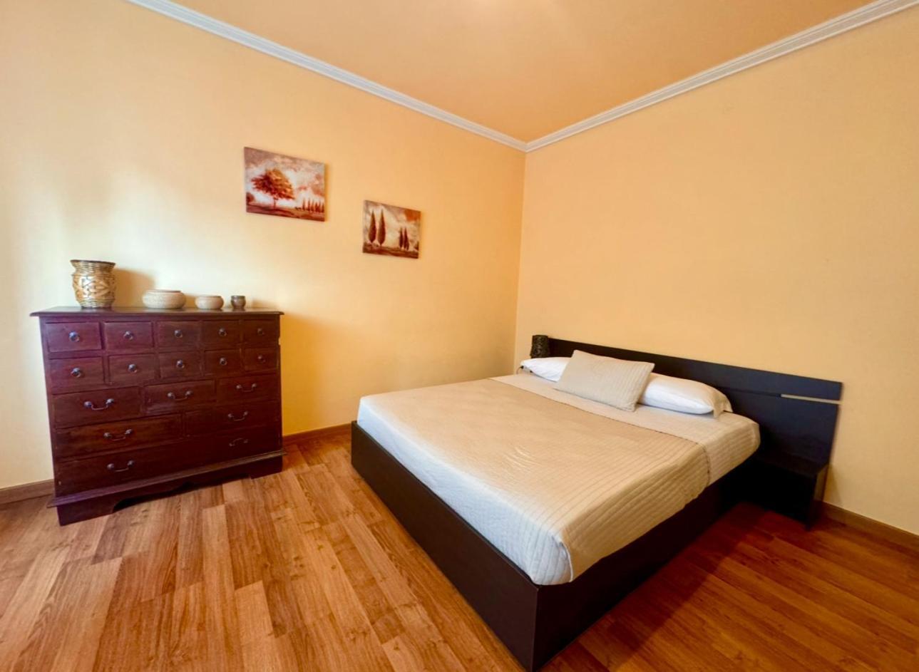 Palazzo Frigo Aparthotel Montefiascone Room photo